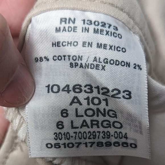 Lee NWT Relaxed Fit Straight Leg Mid Rise Pants Sz 6L - Picture 9 of 10